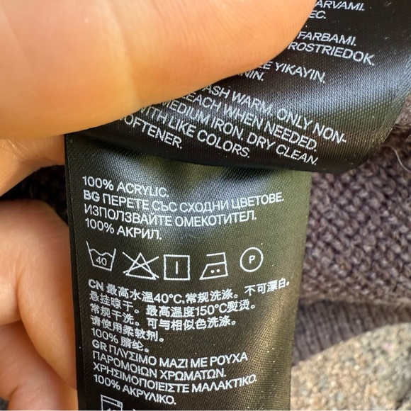 H&M Women’s Gray Sweater Basic Long Length Cardigan Size Small - Picture 10 of 13